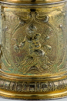 A. 10982
<br/>
Walzenkrug mit Putti
<br/>
<em>Schaller, Matthias I.</em>